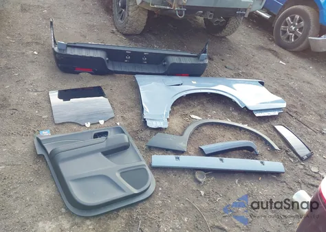 2025 Honda Ridgeline Rtl z USA, uszkodzony, nr VIN 5FPYK3F53SB007814